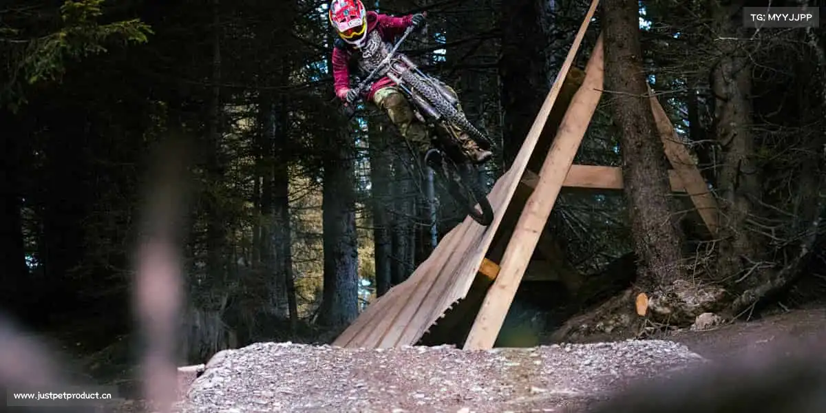 星空电竞⛹️♀️释放活力,每一次奔跑都自带光芒!